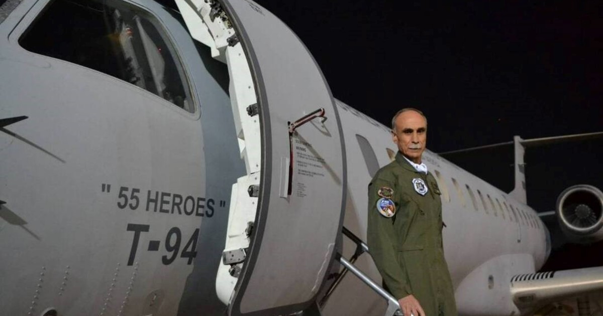 la-fuerza-aerea-compro-un-avion-al-doble-de-su-valor,-que-ademas-estaba-en-mal-estado