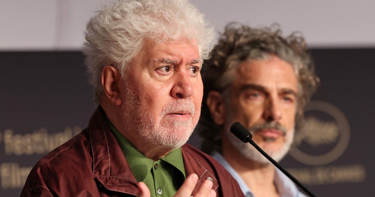 en-cannes,-pedro-almodovar-fue-duro:-«estamos-obligados-a-convertirnos-en-un-escudo-contra-estos-monstruos-como-trump,-netanyahu-o-el-ruso»