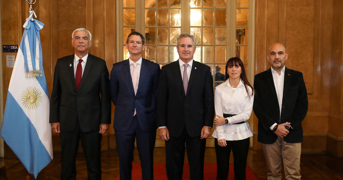 economia-del-conocimiento-en-argentina:-no-depende-del-clima-ni-del-rigi-y-exporta-por-us$-10-mil-millones