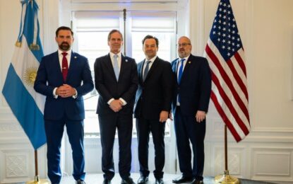 Estados Unidos dijo que las reformas de Milei «están funcionando» y que «la inversión está llegando»