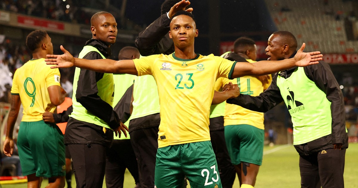 caos-en-sudafrica-antes-del-mundial:-al-menos-20-integrantes-de-la-seleccion-no-pueden-viajar-por-problemas-de-visa