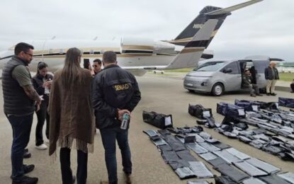 Detuvieron en Paraguay al ganador de un concurso del youtuber MrBeast: viajaba en un avión que transportaba 260 kilos de marihuana