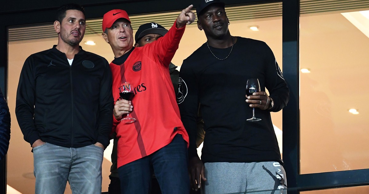 michael-jordan-no-para-de-facturar-y-celebra-la-champions-del-psg:-asi-nacio-una-alianza-de-300-millones-al-ano-gracias-a-la-presion-de-su-madre