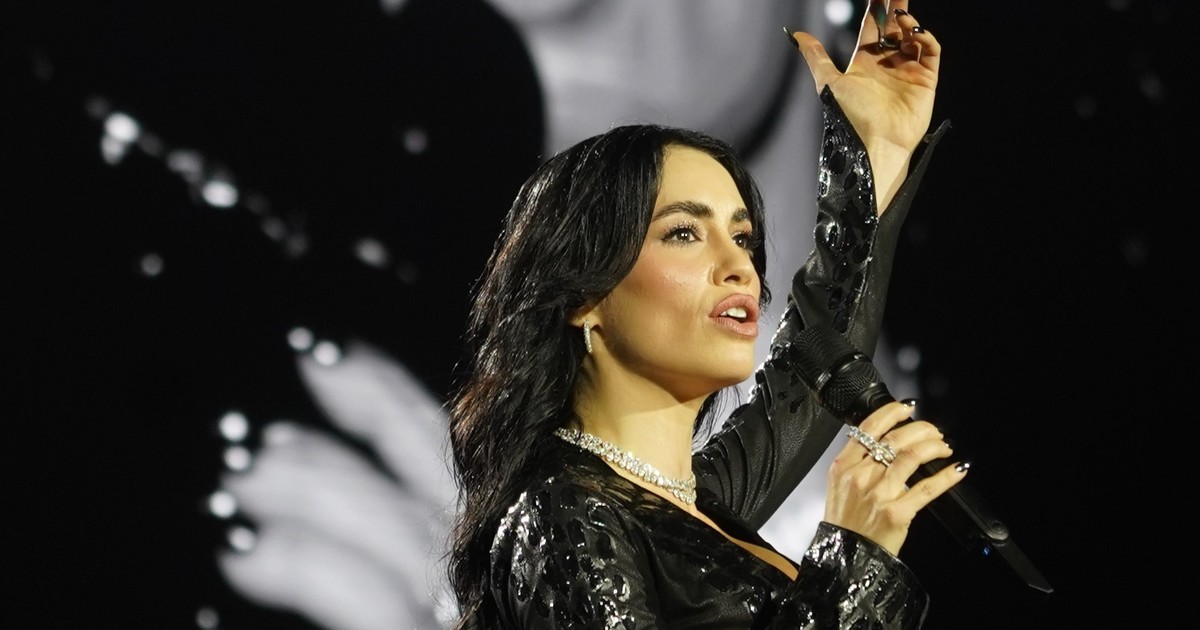 lali-brillo-en-su-primer-river:-la-sorpresiva-aparicion-de-kylie-minogue,-el-homenaje-al-indio-solari-y-un-mensaje-por-agostina-en-la-noche-mas-grande-de-su-carrera