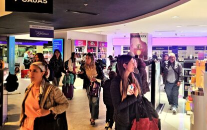 El Gobierno habilitó la instalación de free shops en pasos de frontera terrestres