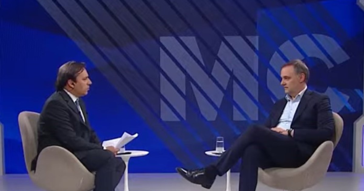 de-la-plata-que-encontro-en-lo-del-padre-a-por-que-llamo-al-contratista:-las-10-frases-mas-fuertes-de-adorni-tras-presentar-su-declaracion-jurada