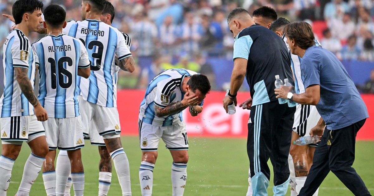 agua-va,-negocio-viene:-la-pausa-de-rehidratacion,-el-ultimo-invento-del-futbol-moderno-me-hace-engordar