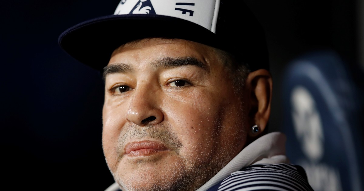 revelan-un-mensaje-del-psicologo-de-maradona-a-un-empleado-de-morla,-dias-antes-de-su-muerte:-«diego-esta-en-las-ultimas,-muy-mal»