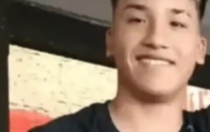 Asesinaron a balazos a un adolescente cuando iba al colegio frente a su padre: «Dijeron no murió y volvieron a disparar»