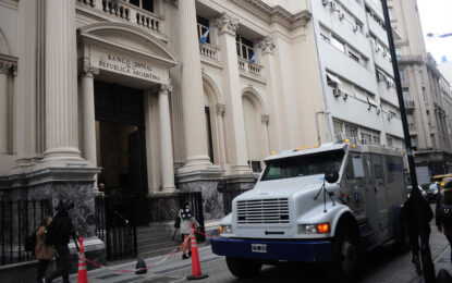 Terminó la fiebre del oro: el BCRA perdió US$ 2.800 millones de reservas por el desplome del precio internacional