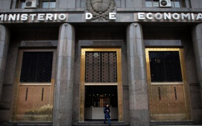 Amenaza de bomba moviliza a Policía Federal en el Ministerio de Economía