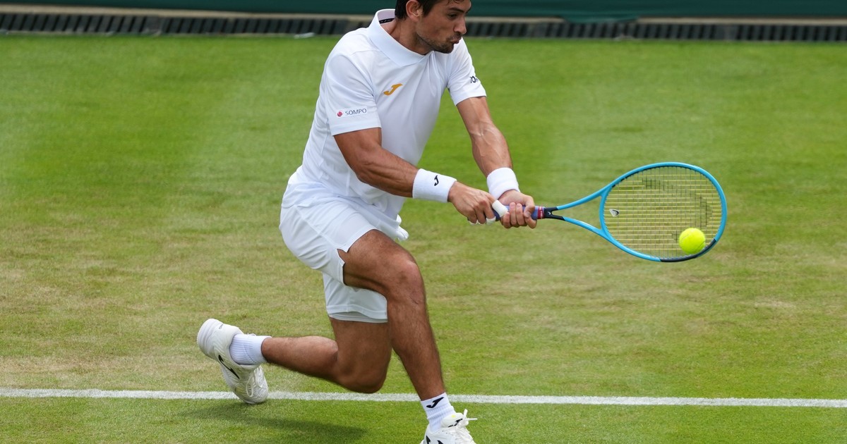 fatidico-wimbledon-para-los-argentinos:-navone-cayo-con-cobolli-y-completo-el-pleno-de-9-derrotas-masculinas-en-primera-ronda