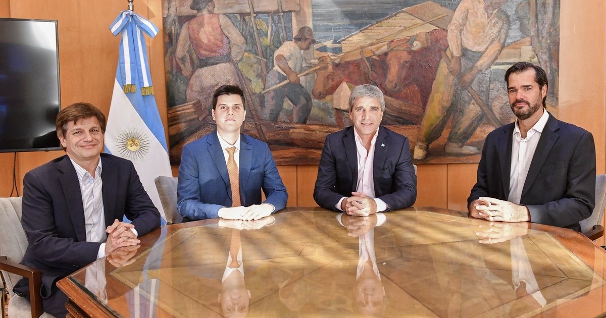 ¿el-primer-super-rigi?-un-empresario-de-origen-irani-presento-a-caputo-un-plan-millonario-para-levantar-una-central-nuclear