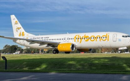 Flybondi, en caída libre a un año de su venta: canceló muchos más vuelos en la previa de las vacaciones de invierno