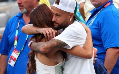 Neymar, entre rumores de retiro y las críticas despiadadas de todo Brasil: pasea en Disney tras el fracaso en el Mundial