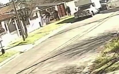 «¡¿Dónde están los dólares?!»: entraron a la casa de un jubilado mientras jugaba Argentina, le pegaron y le robaron US$ 10.000