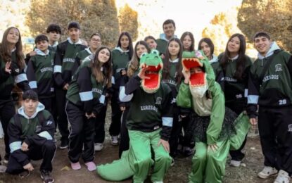 Estudiantes argentinos fueron reconocidos en un concurso internacional por una idea sustentable: «Estamos orgullosos y queremos embellecer el parque de nuestro pueblo con conciencia ecológica»