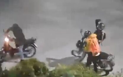 Inseguridad en Quilmes: ataque motochorro a un repartidor fue abortado por los propios vecinos que reaccionaron en su defensa