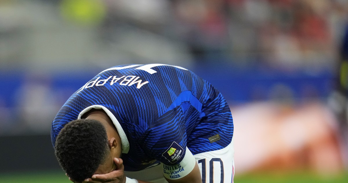 la-furia-de-kylian-mbappe-tras-el-segundo-gol-de-espana:-asi-fue-la-reaccion-del-frances