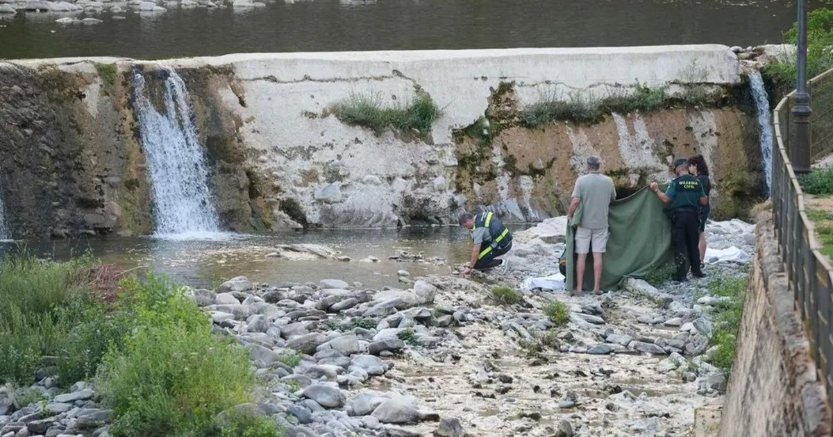 una-madre-de-29-anos-y-sus-dos-hijos-pequenos-se-ahogaron-en-un-rio-en-espana:-declaran-tres-dias-de-luto-por-la-tragedia