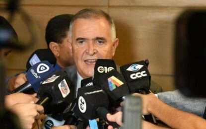 Operaron de urgencia a Osvaldo Jaldo, gobernador de Tucumán: había viajado a Buenos Aires para reunirse con Diego Santilli y se descompensó