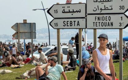 Crisis migratoria en España: dudas y un opaco trasfondo político detrás del aluvión de marroquíes en Ceuta