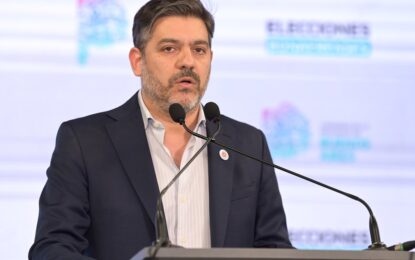 La mano derecha de Kicillof le pidió a una IA que diagnostique a Javier Milei y contó qué le respondió: «Delirio persecutorio»