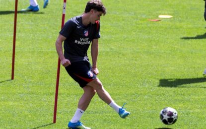 Julián Alvarez ya se «entrena» bajo la disciplina de Atlético de Madrid pese a su deseo de irse a Barcelona