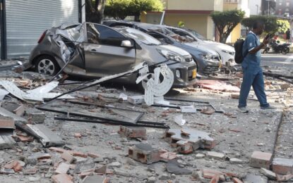 Pánico y edificios con graves daños: los videos del terremoto que sacudió a Colombia