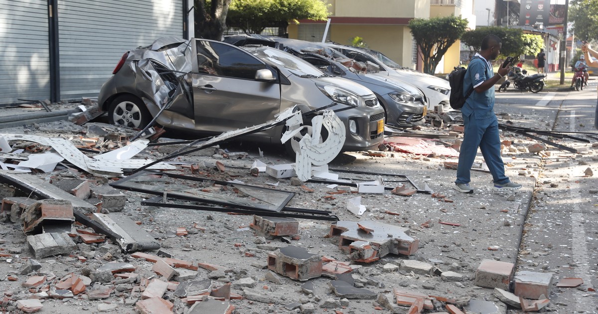 panico-y-edificios-con-graves-danos:-los-videos-del-terremoto-que-sacudio-a-colombia