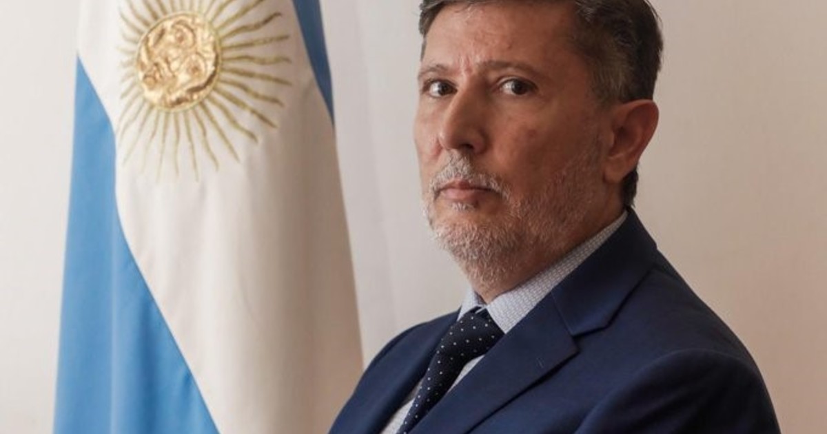 sin-tregua-entre-karina-milei-y-santiago-caputo:-la-bicameral-de-inteligencia-de-pareja-se-prepara-para-recibir-al-jefe-de-la-side