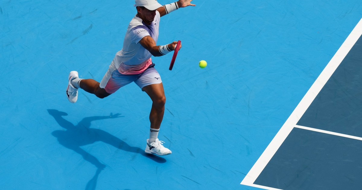 sebastian-baez-logro-un-triunfazo-ante-dimitrov-en-cincinnati-y-confirmo-su-interesante-ano-sobre-cemento
