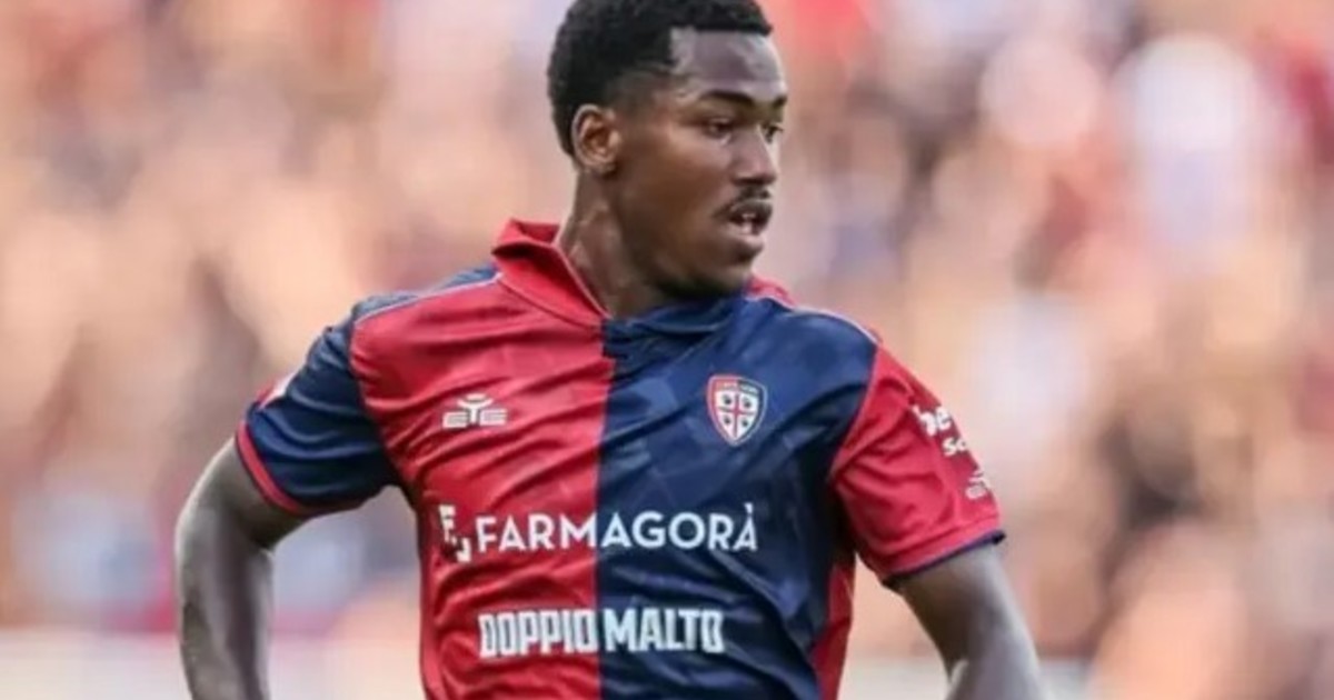 conmocion-en-italia:-un-futbolista-del-cagliari-casi-se-ahoga-en-una-pileta-y-esta-en-coma-inducido