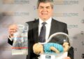 El mecánico de Lanús que inventó un dispositivo para facilitar partos y es reconocido en el mundo
