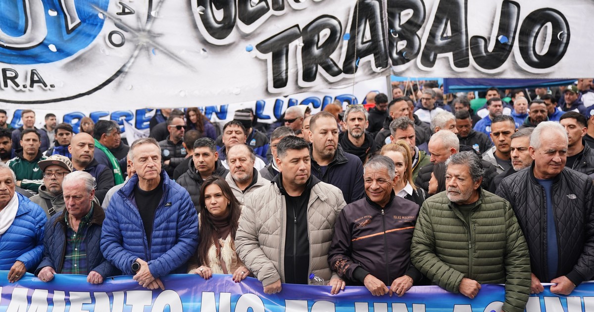 la-cgt-marcho-por-las-familias-endeudadas-y-le-pidio-al-gobierno-que-regule-las-tasas-de-interes-de-los-prestamos