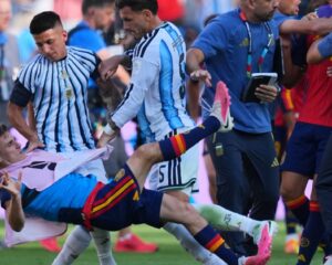 Incidentes en la final del Mundial: la AFA anunció que la FIFA aceptó que los jugadores sancionados cumplan las fechas en amistosos