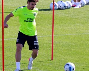 Último capítulo de la novela de Julián Álvarez: se cierra el mercado de pases y la Araña se refugia en los argentinos del Atlético