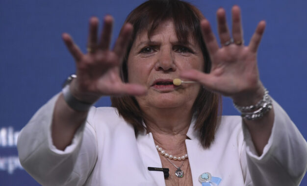 «Trump pregunta siempre por Malvinas»: Bullrich destacó el interés de EE.UU. por las islas y fustigó a las petroleras que operan en el Atlántico Sur