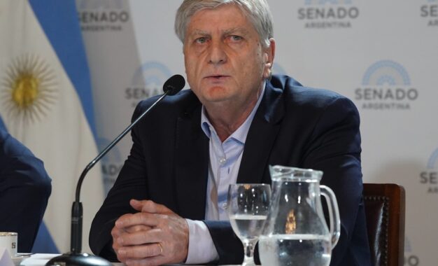 La Pampa presentó una cautelar en la Justicia para que suspenda el decreto de Milei que le da a Mendoza el 100% de las regalías de la represa Los Nihuiles