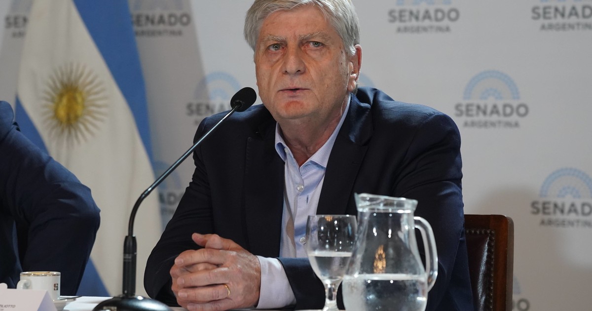 la-pampa-presento-una-cautelar-en-la-justicia-para-que-suspenda-el-decreto-de-milei-que-le-da-a-mendoza-el-100%-de-las-regalias-de-la-represa-los-nihuiles