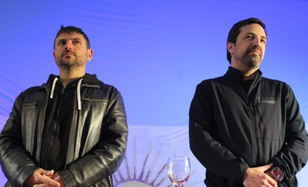 Un funcionario de Kicillof cerró un encuentro junto a Juan Grabois y pidió a la dirigencia política «hacer el esfuerzo necesario para sacar a Milei”