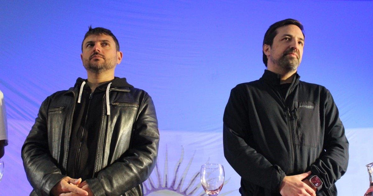 un-funcionario-de-kicillof-cerro-un-encuentro-junto-a-juan-grabois-y-pidio-a-la-dirigencia-politica-«hacer-el-esfuerzo-necesario-para-sacar-a-milei”