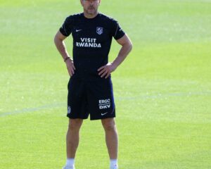 Diego Simeone confirmó que Julián Álvarez estará disponible para el clásico contra Real Madrid
