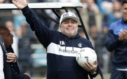 Covid, una agonía corta y una muerte «fulminante»: qué declaró el último testigo del juicio por Maradona