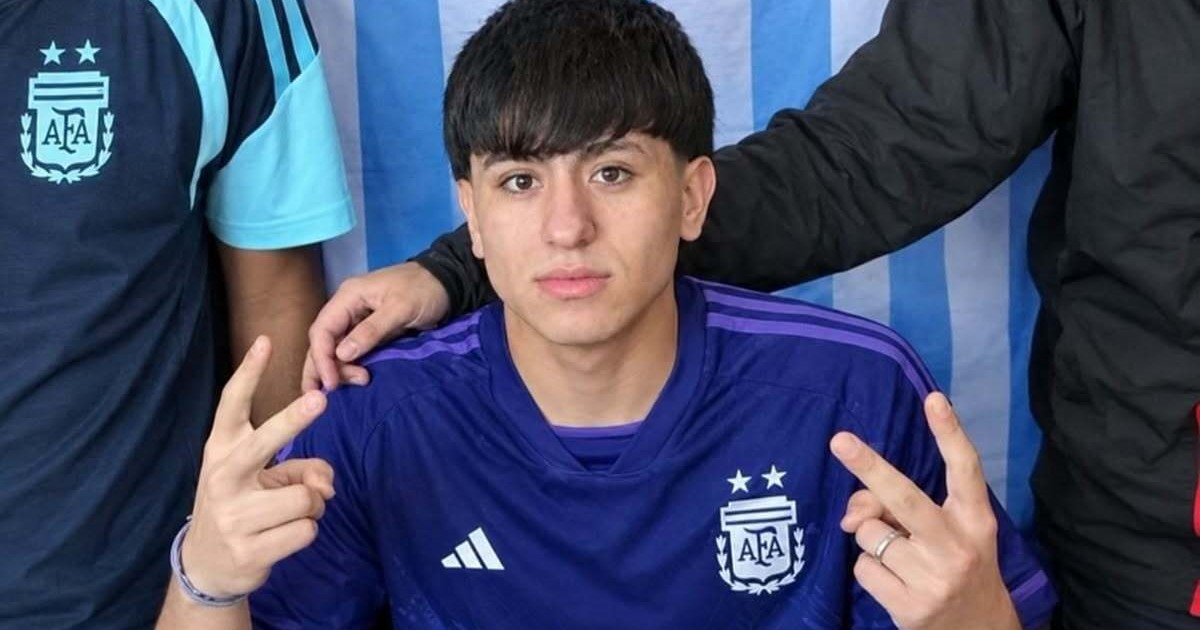 un-joven-de-17-anos-fue-asesinado-a-punaladas-cuando-festejaba-el-dia-del-estudiante:-«por-favor,-no-lo-dejen-morir»