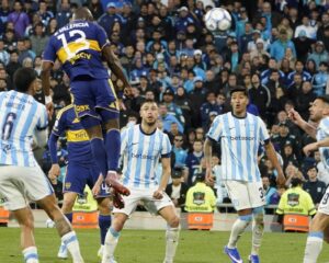 A pura mística, Boca le dio vuelta un partido histórico a Racing y se metió en semifinales de Copa Argentina: caía 2-0 y lo remontó con un hat-trick de Enner Valencia