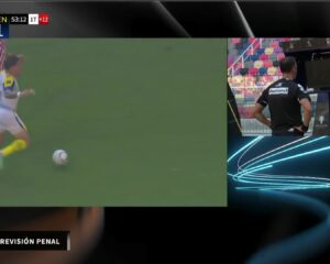 El encargado del VAR explicó las jugadas polémicas del triunfo de Rosario Central ante Estudiantes