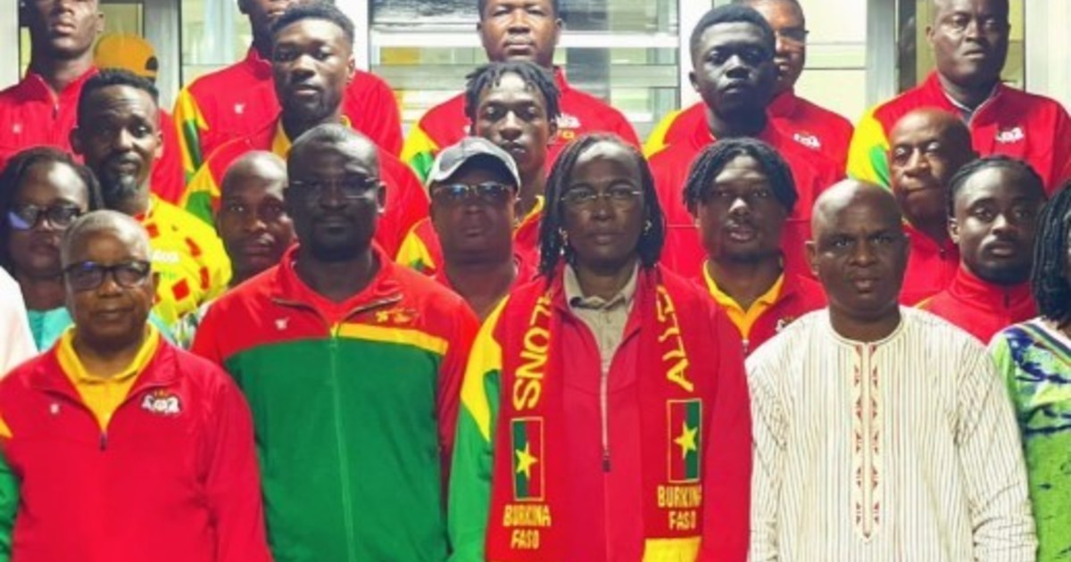 la-ministra-de-deportes-de-burkina-faso-recibio-como-heroes-a-los-sub-23-tras-la-odisea-ante-argentina:-“fue-un-acto-historico-y-patriotico”