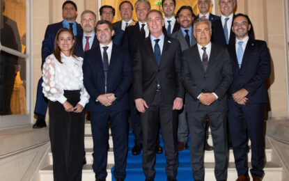 El Gobierno apura el pacto con los gobernadores radicales para suspender las PASO y apuesta a lograr la media sanción del Senado antes de fin de mes