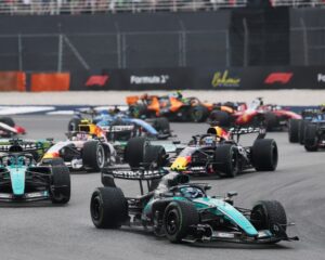 El papelón del GP Fórmula 1 de Malasia: un insólito error informático paralizó la largada y desató durísimas críticas de los pilotos